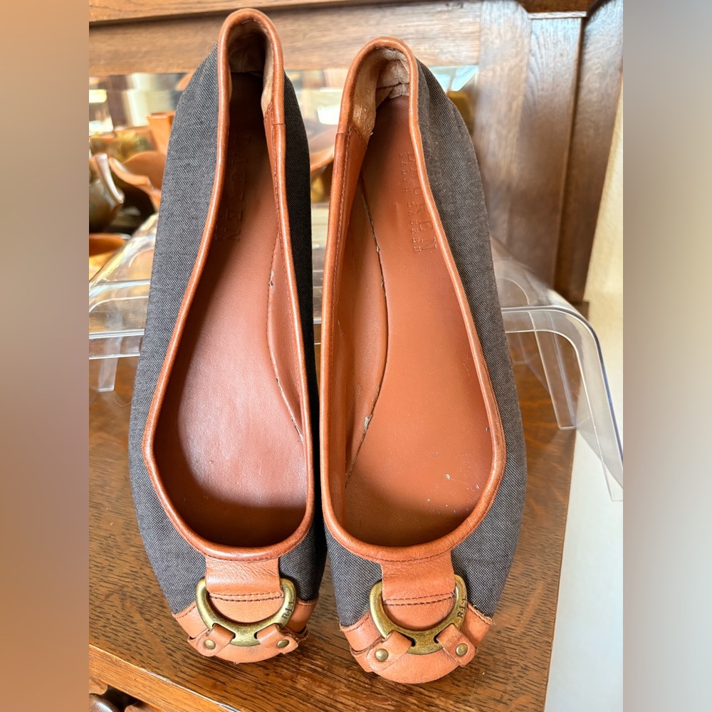 Lauren Ralph Lauren Abigail 11 ballet flats leather trim, bronze hardware 8 1/2